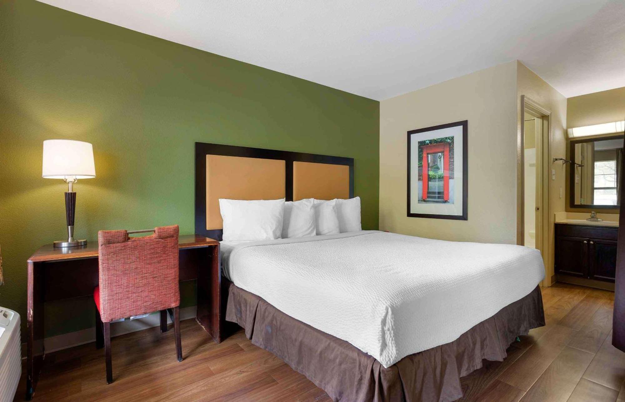 Extended Stay America Suites - Phoenix - Chandler - E Chandler Blvd Экстерьер фото