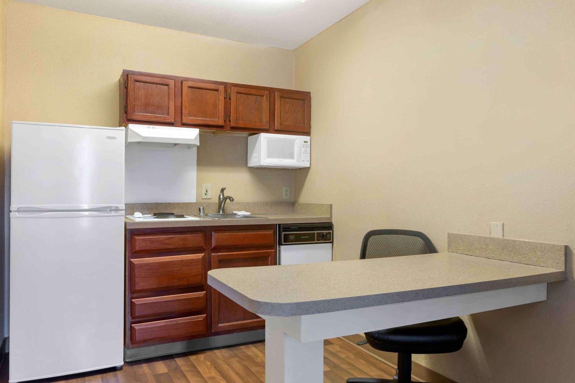 Extended Stay America Suites - Phoenix - Chandler - E Chandler Blvd Экстерьер фото