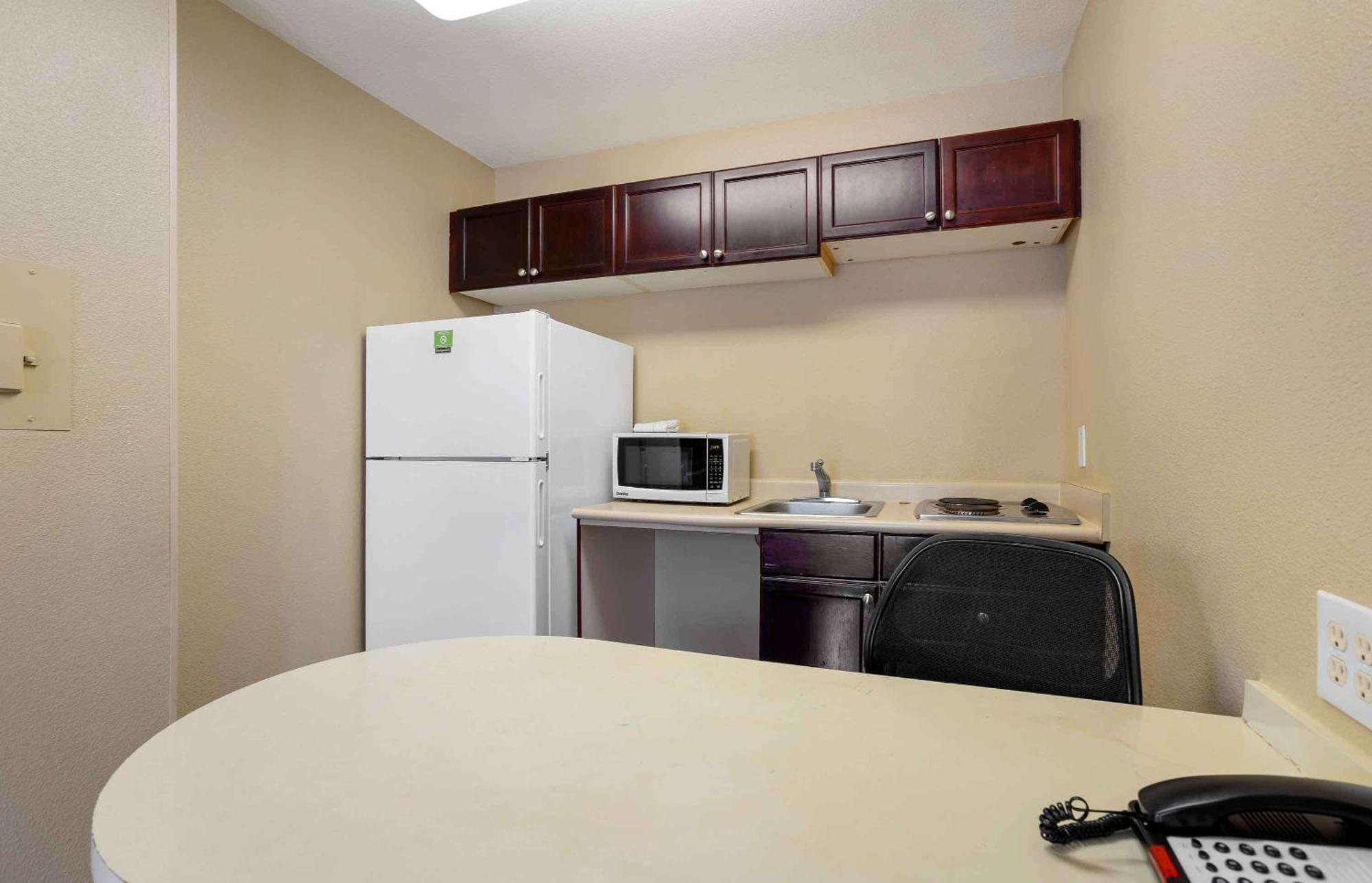 Extended Stay America Suites - Phoenix - Chandler - E Chandler Blvd Экстерьер фото