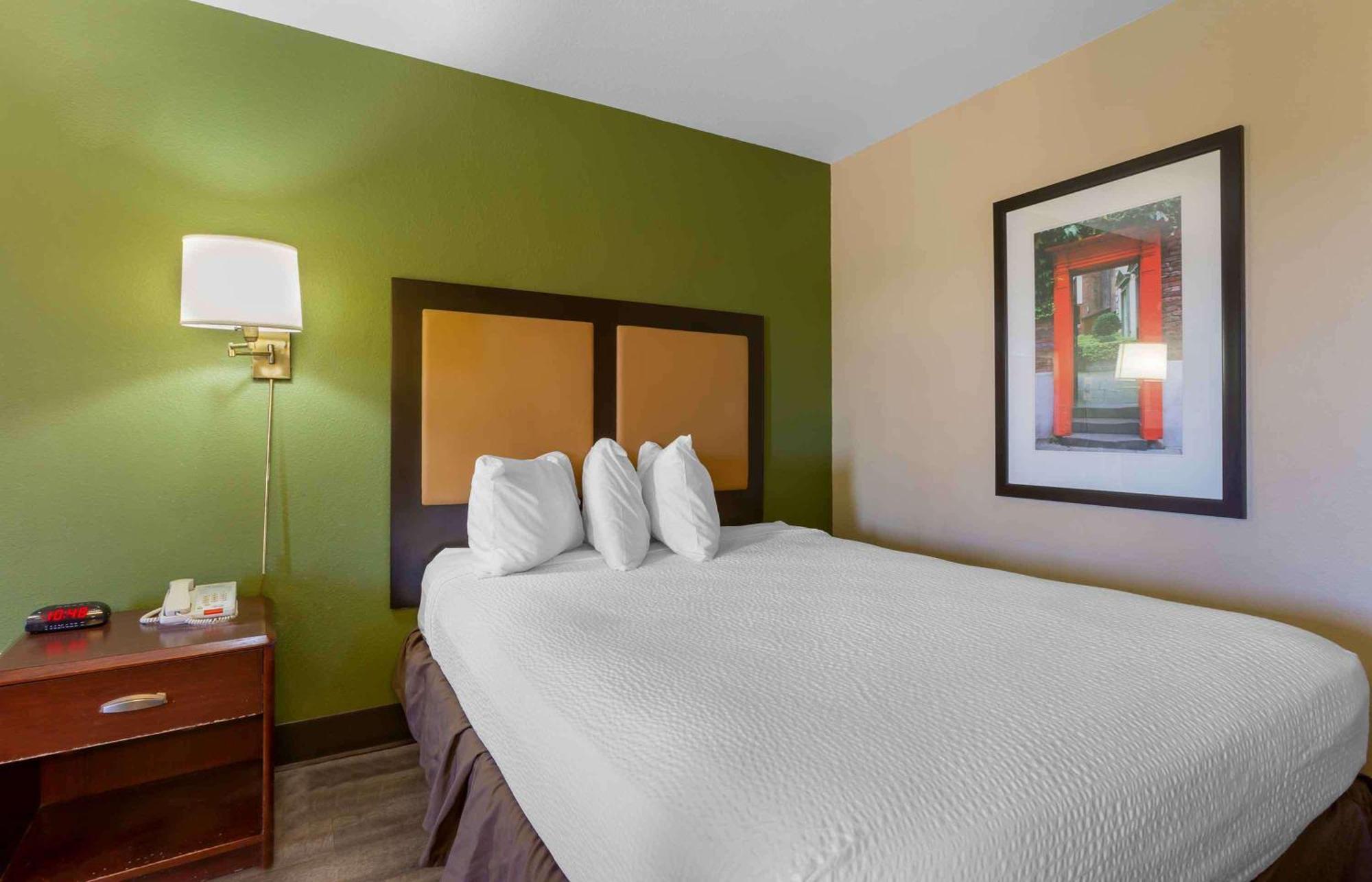 Extended Stay America Suites - Phoenix - Chandler - E Chandler Blvd Экстерьер фото