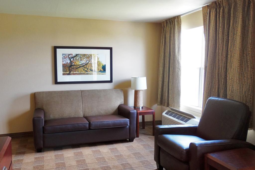Extended Stay America Suites - Phoenix - Chandler - E Chandler Blvd Экстерьер фото